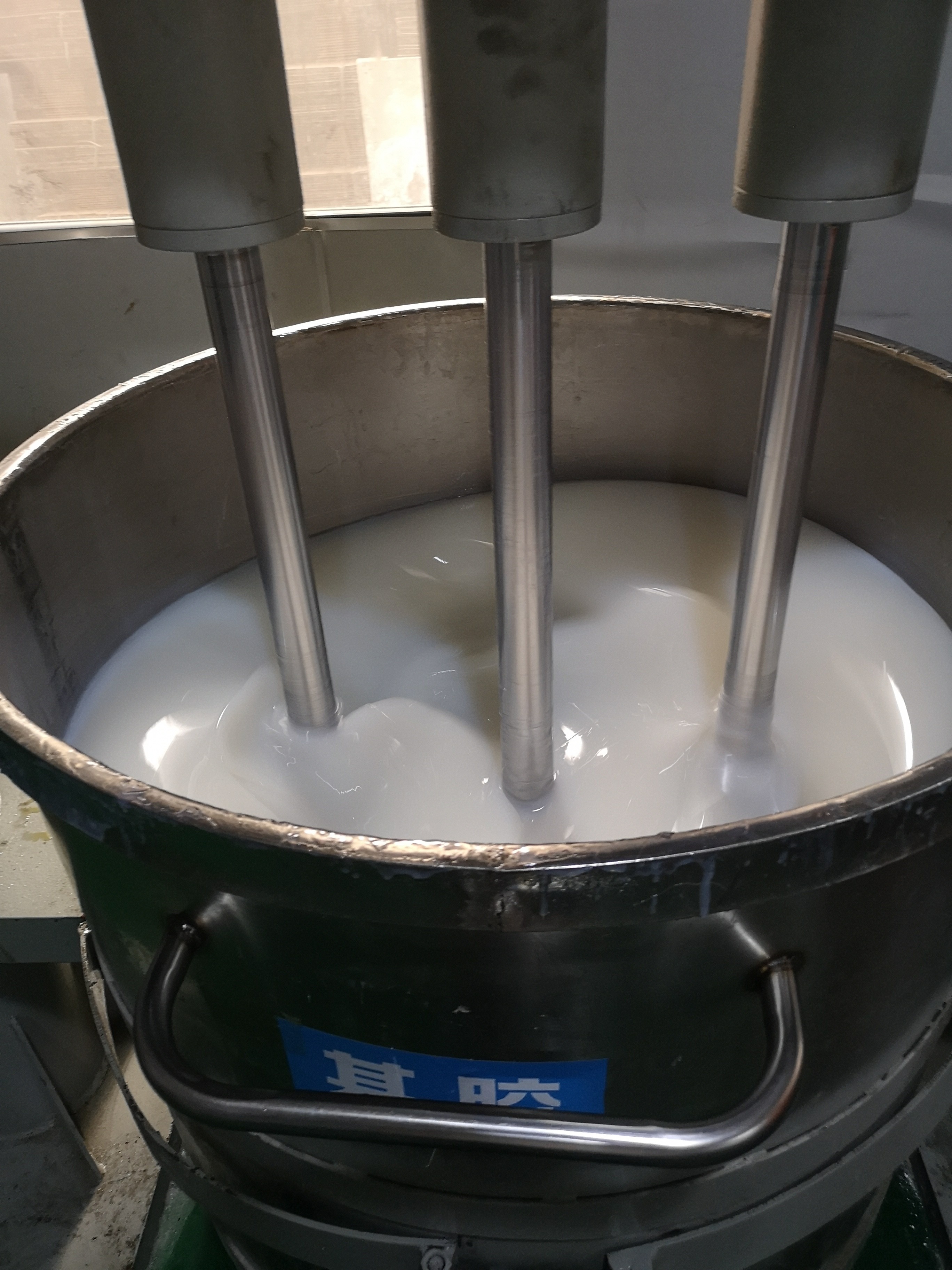 液體硅膠跟固化劑沒(méi)有攪拌均勻會(huì)有什么情況 ？